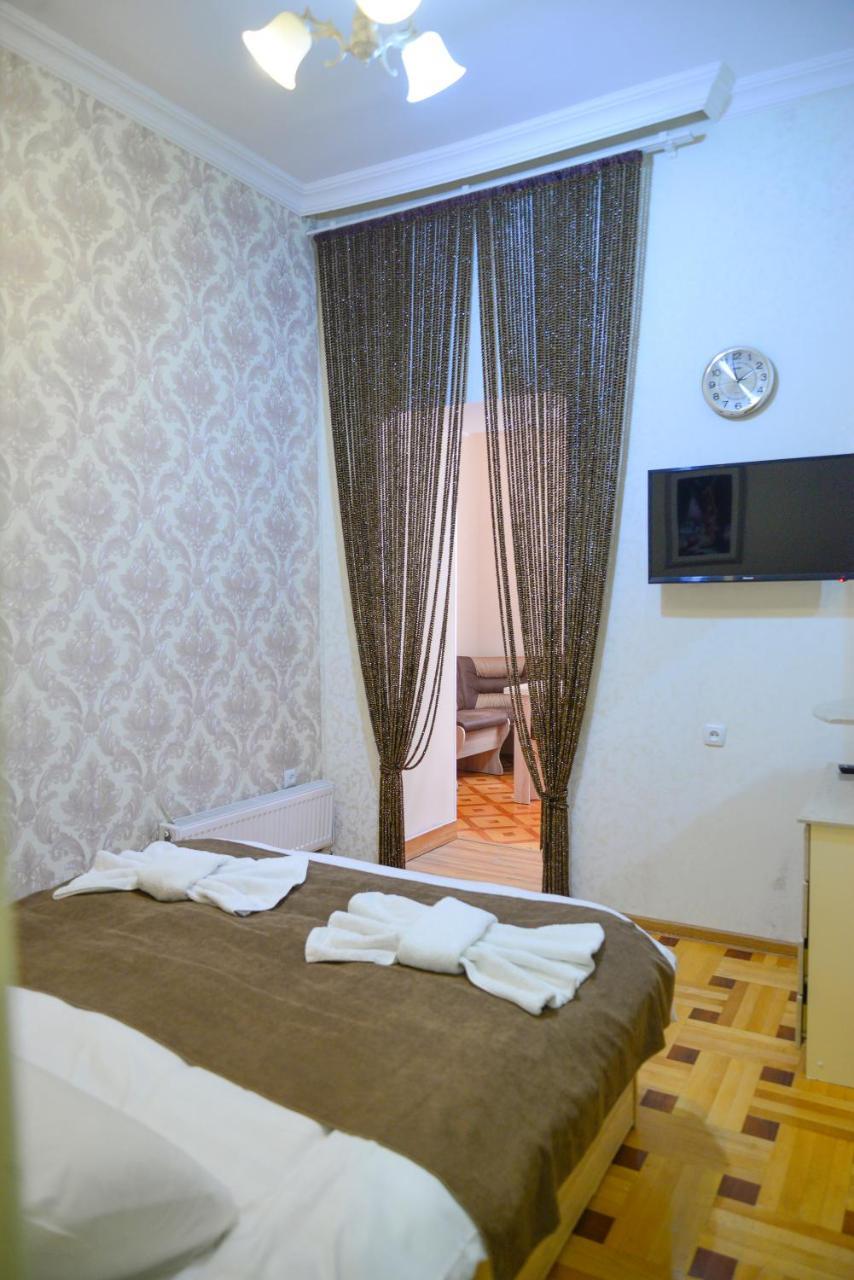 Hotel Victoria Bordzjomi Buitenkant foto