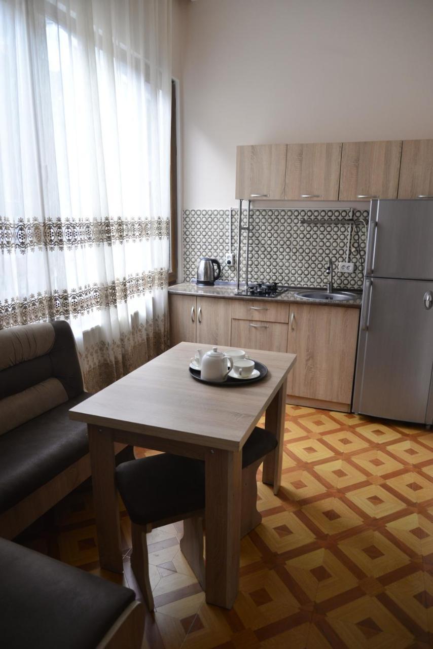 Hotel Victoria Bordzjomi Buitenkant foto