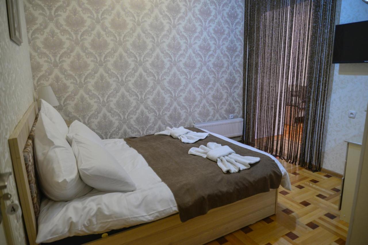 Hotel Victoria Bordzjomi Buitenkant foto
