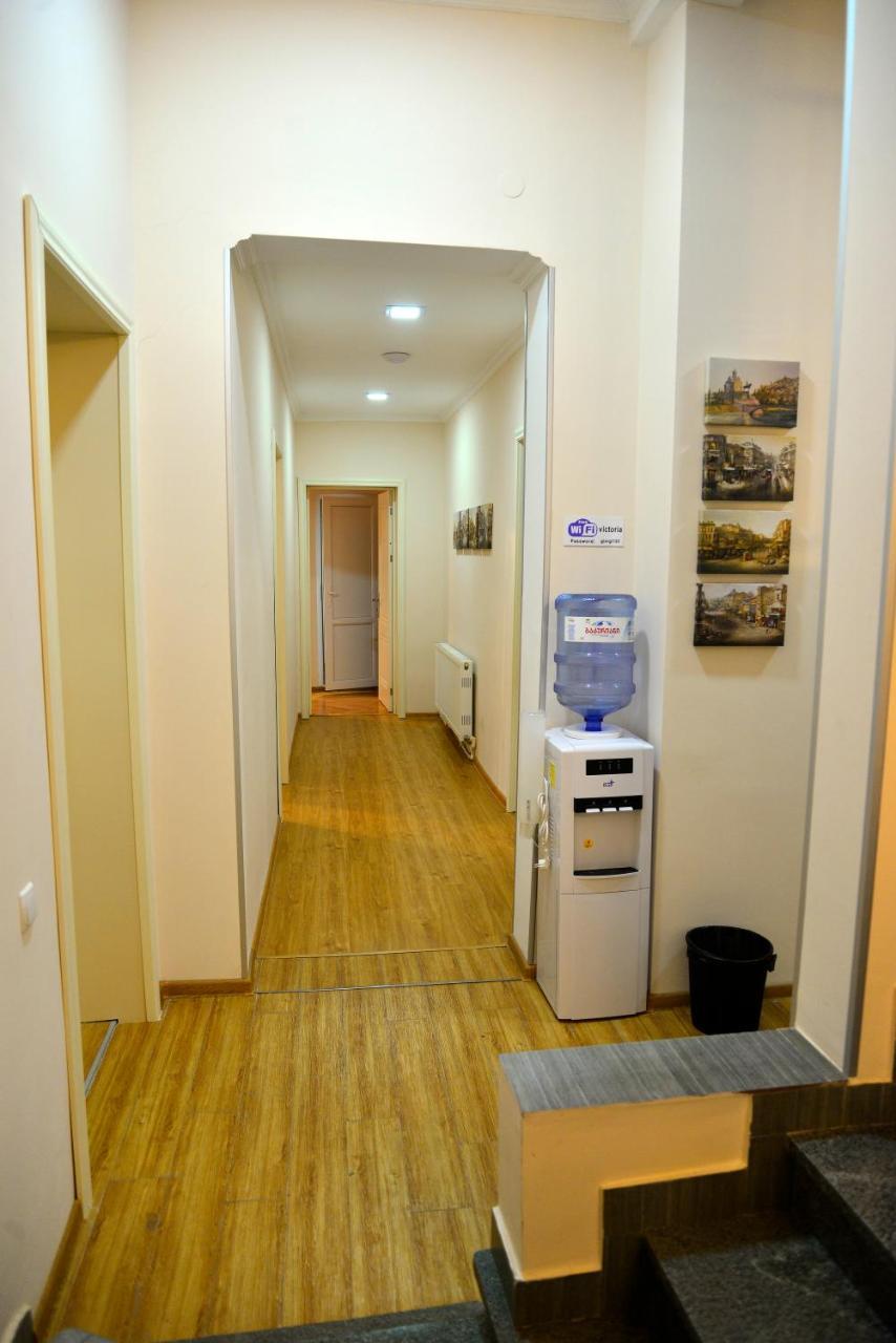 Hotel Victoria Bordzjomi Buitenkant foto